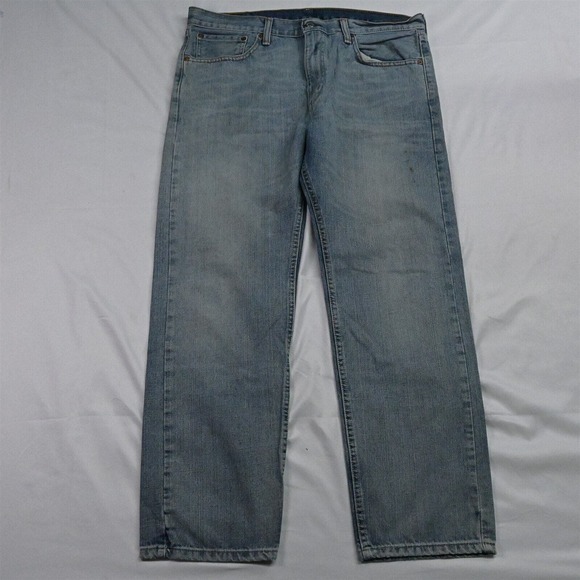 Levi's 36 x 30 505 Regular Fit Straight Light Whiskered Denim Jeans - Picture 1 of 7